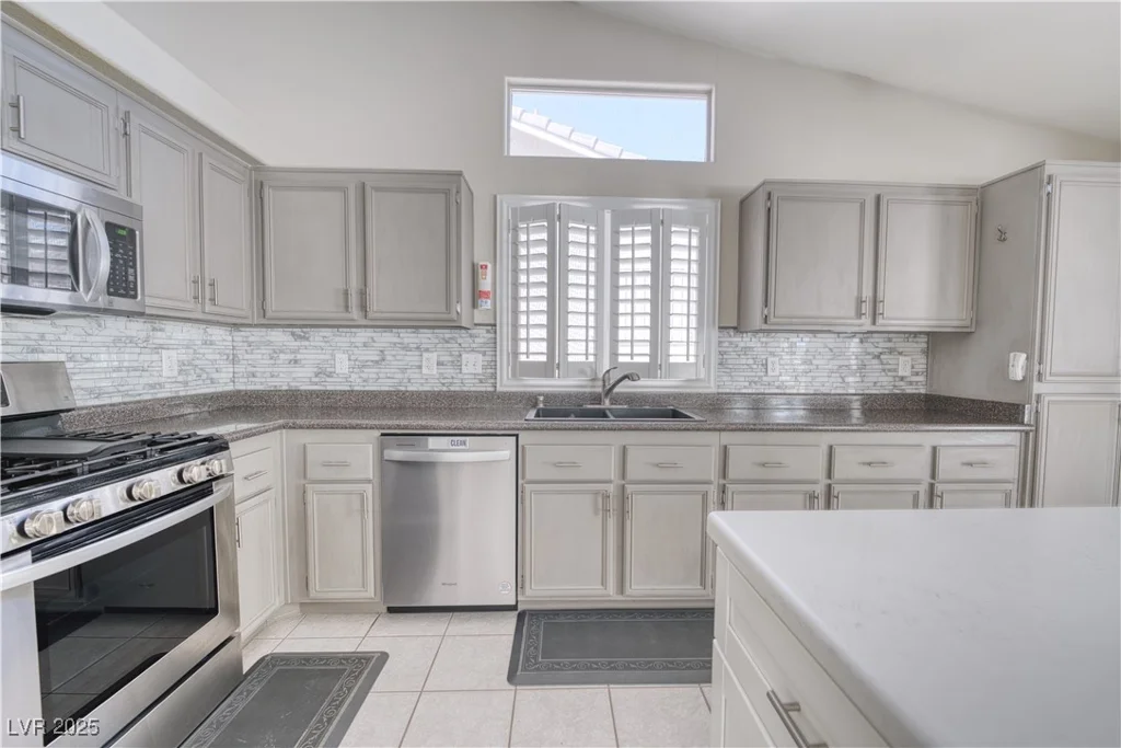 1068 Pincay, Henderson, NV 89015