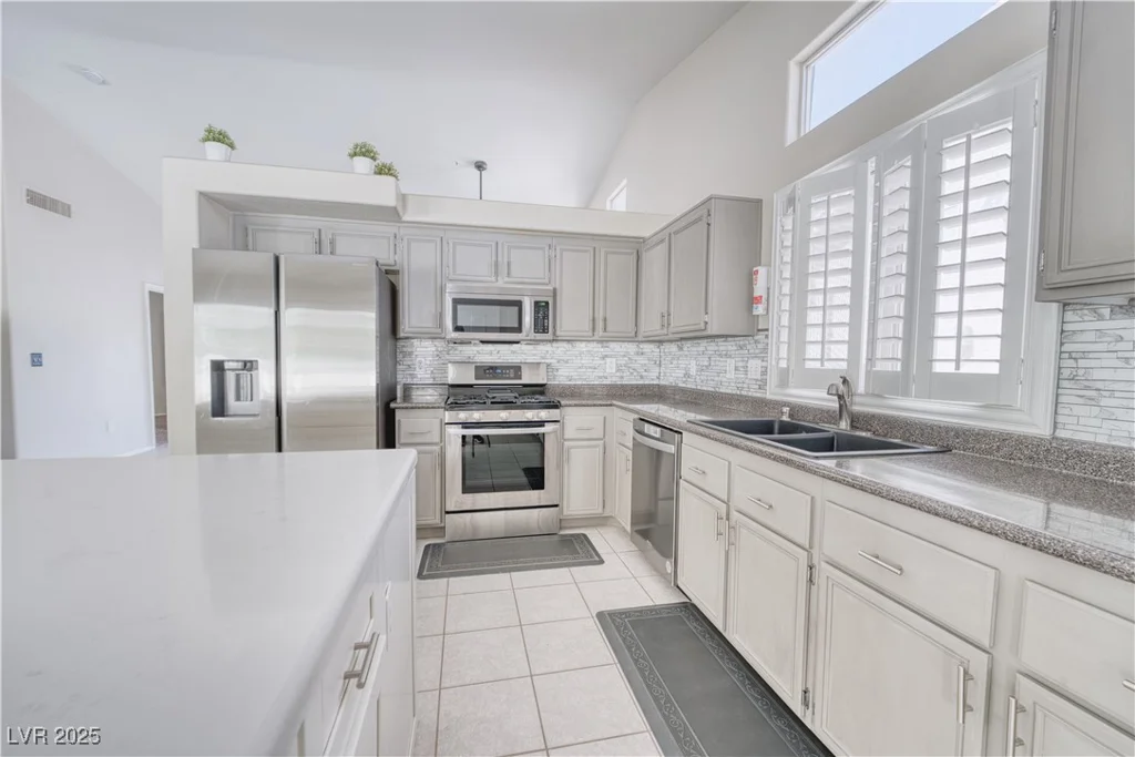 1068 Pincay, Henderson, NV 89015