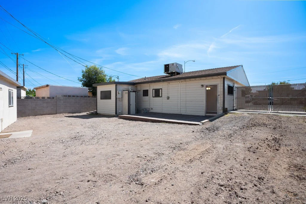 58 Wyoming, Henderson, NV 89015
