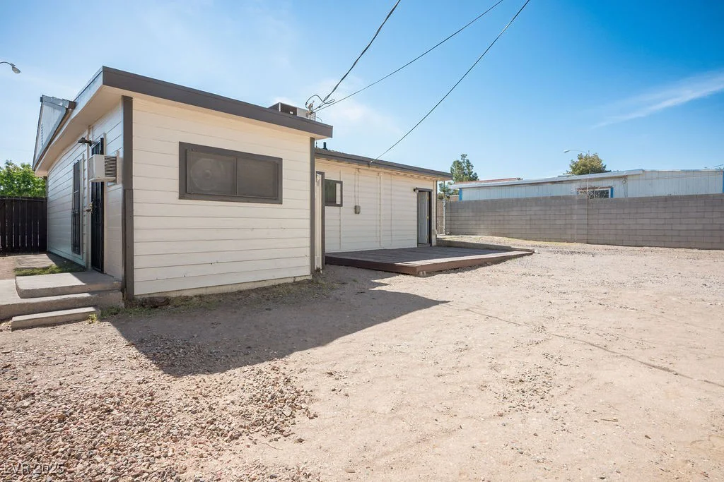 58 Wyoming, Henderson, NV 89015
