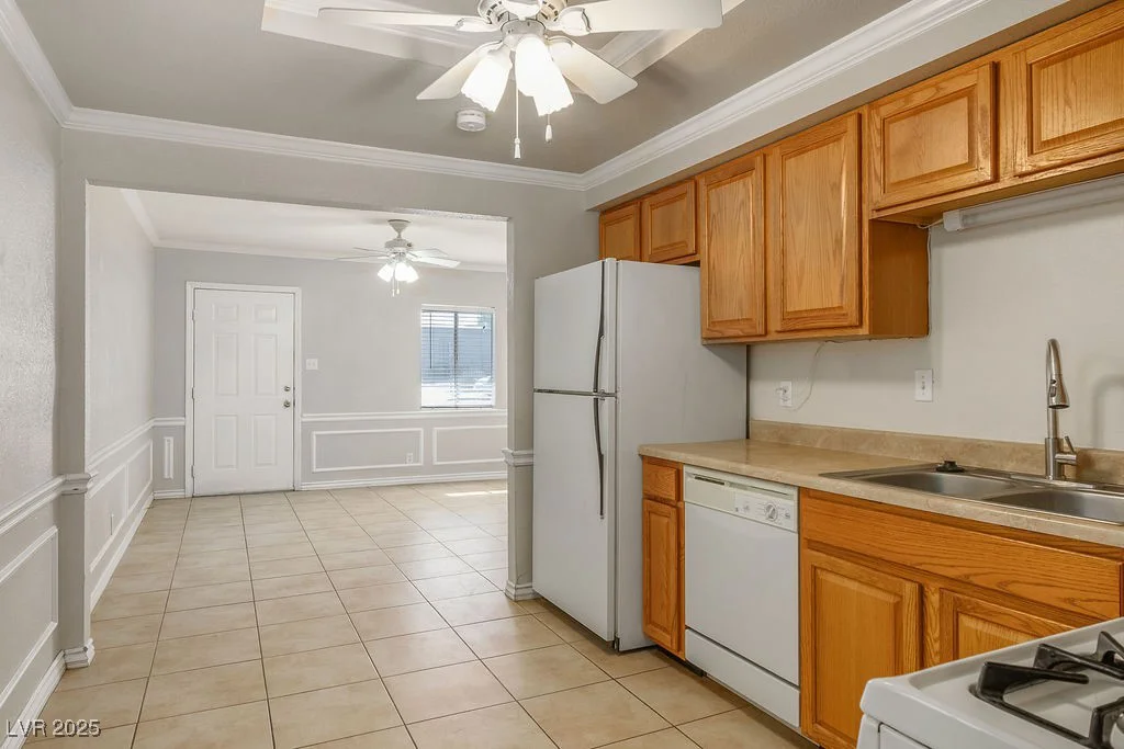 58 Wyoming, Henderson, NV 89015