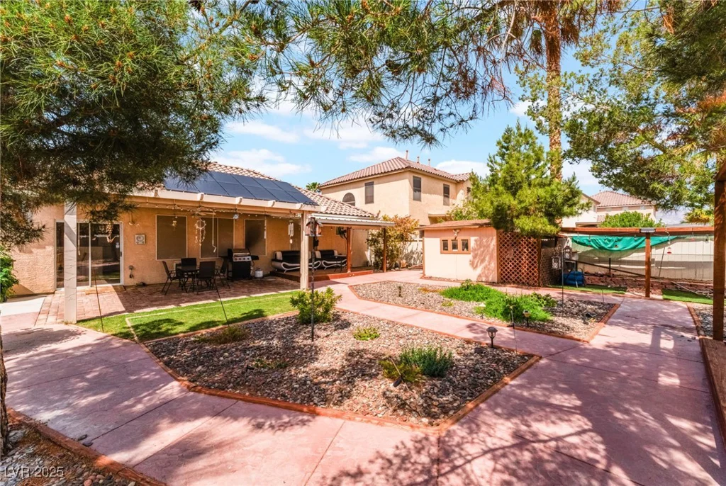 5322 Kadena Garden, North Las Vegas, NV 89031