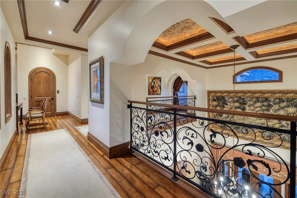 2619 Red Arrow, Las Vegas, NV 89135