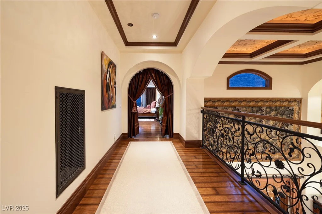 2619 Red Arrow, Las Vegas, NV 89135