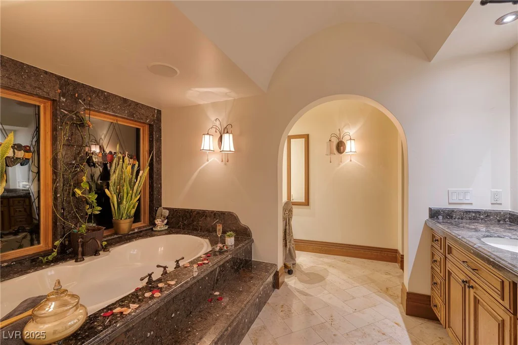 2619 Red Arrow, Las Vegas, NV 89135