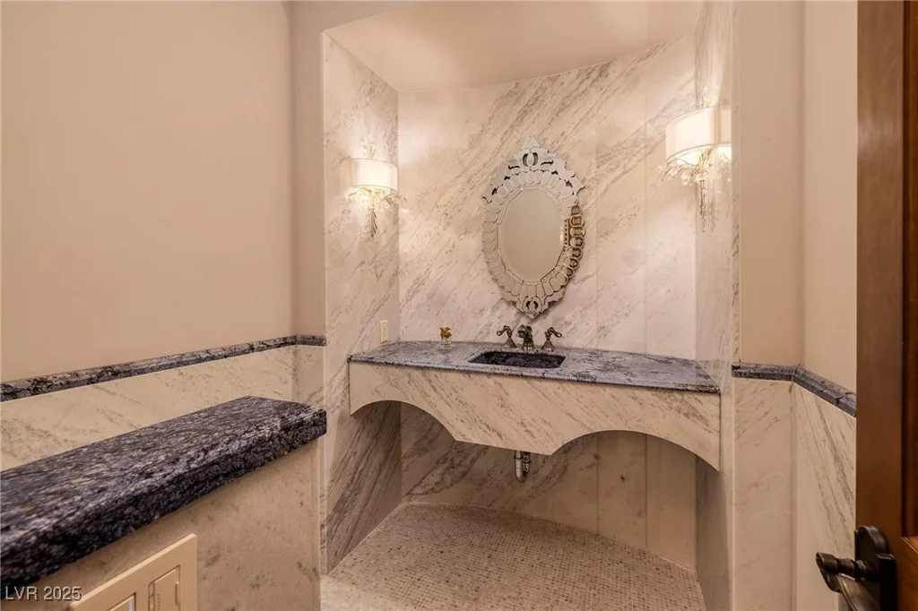 2619 Red Arrow, Las Vegas, NV 89135