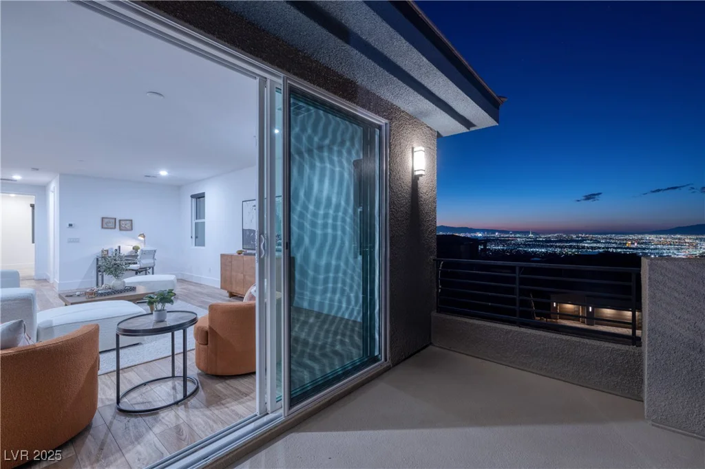 294 Watteau, Henderson, NV 89012
