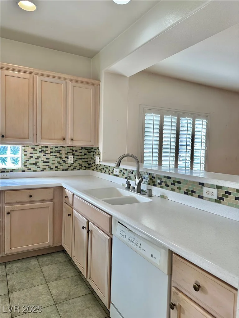 1977 High Mesa, Henderson, NV 89012