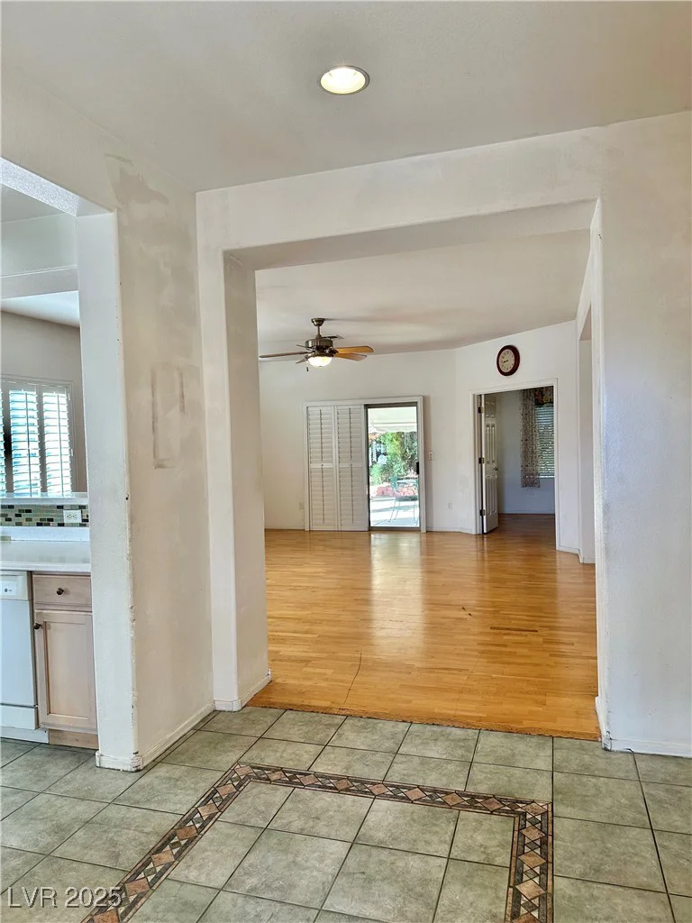 1977 High Mesa, Henderson, NV 89012