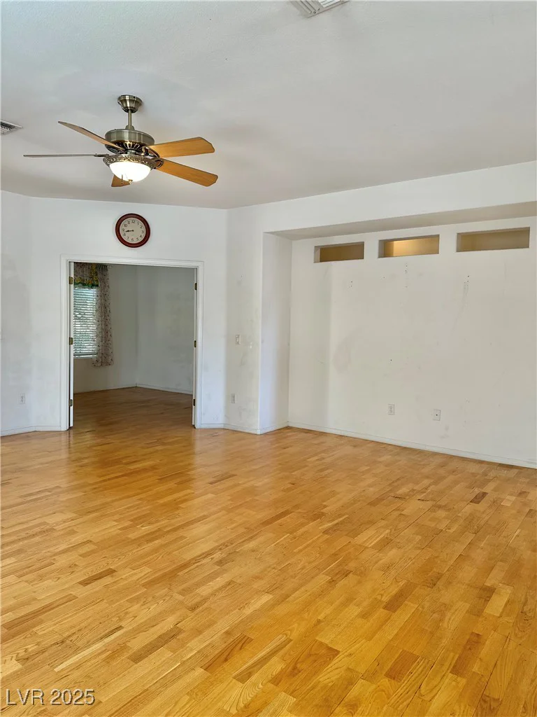 1977 High Mesa, Henderson, NV 89012