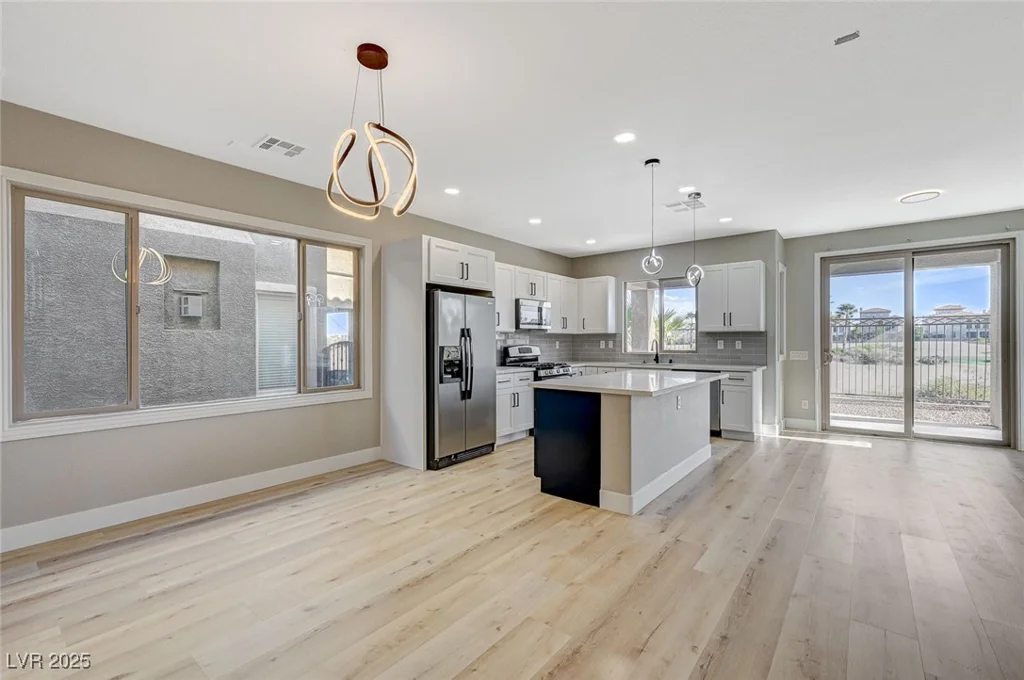 153 Tall Ruff, Las Vegas, NV 89148