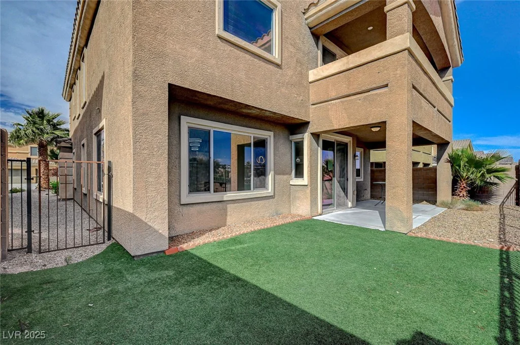 153 Tall Ruff, Las Vegas, NV 89148