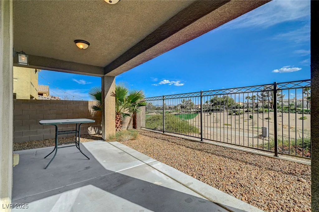 153 Tall Ruff, Las Vegas, NV 89148