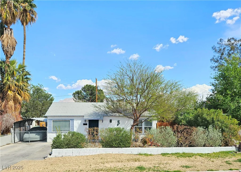 424 16th, Las Vegas, NV 89101