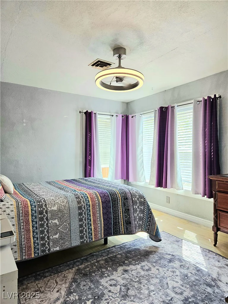 424 16th, Las Vegas, NV 89101
