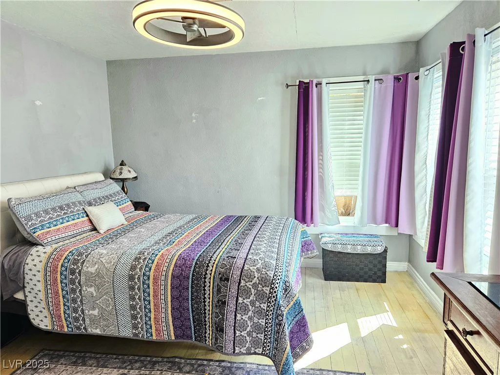 424 16th, Las Vegas, NV 89101