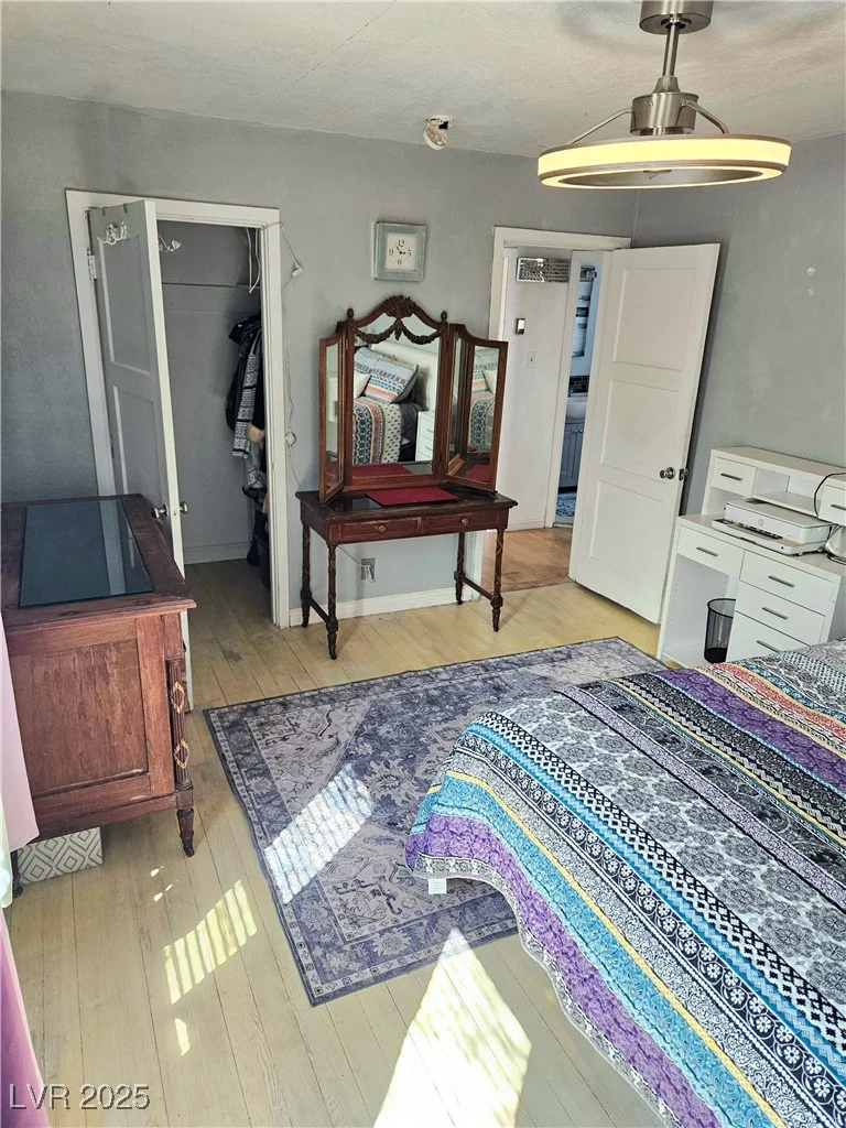 424 16th, Las Vegas, NV 89101