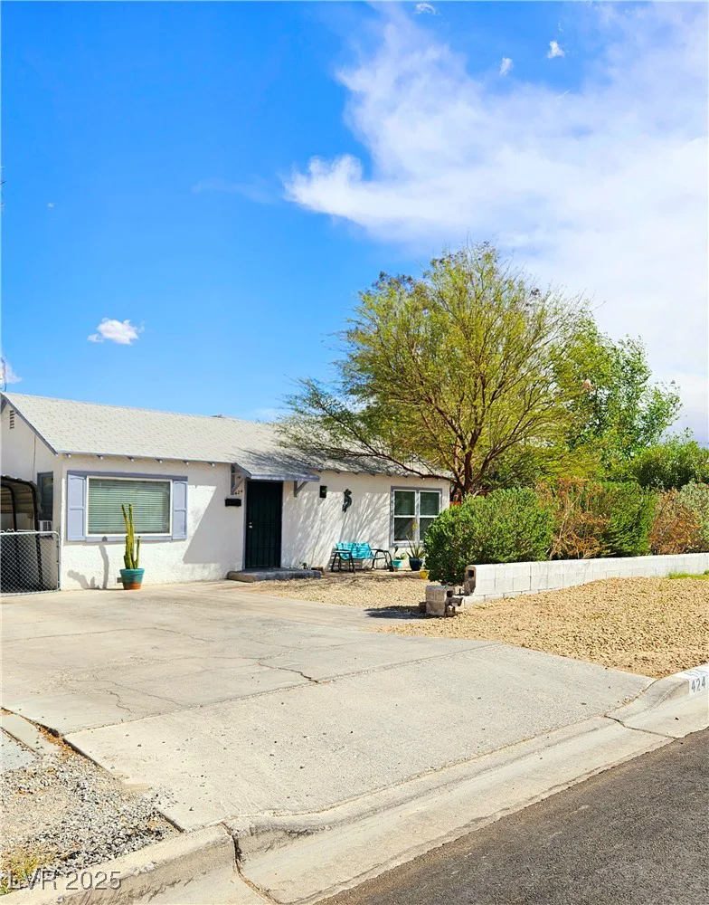 424 16th, Las Vegas, NV 89101