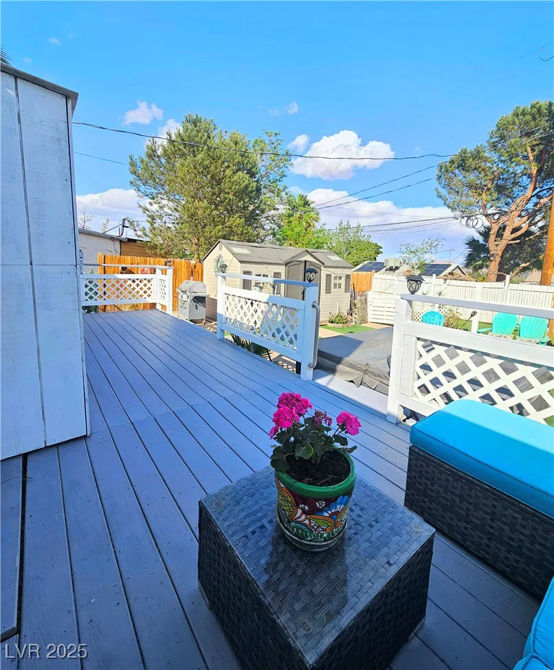 424 16th, Las Vegas, NV 89101