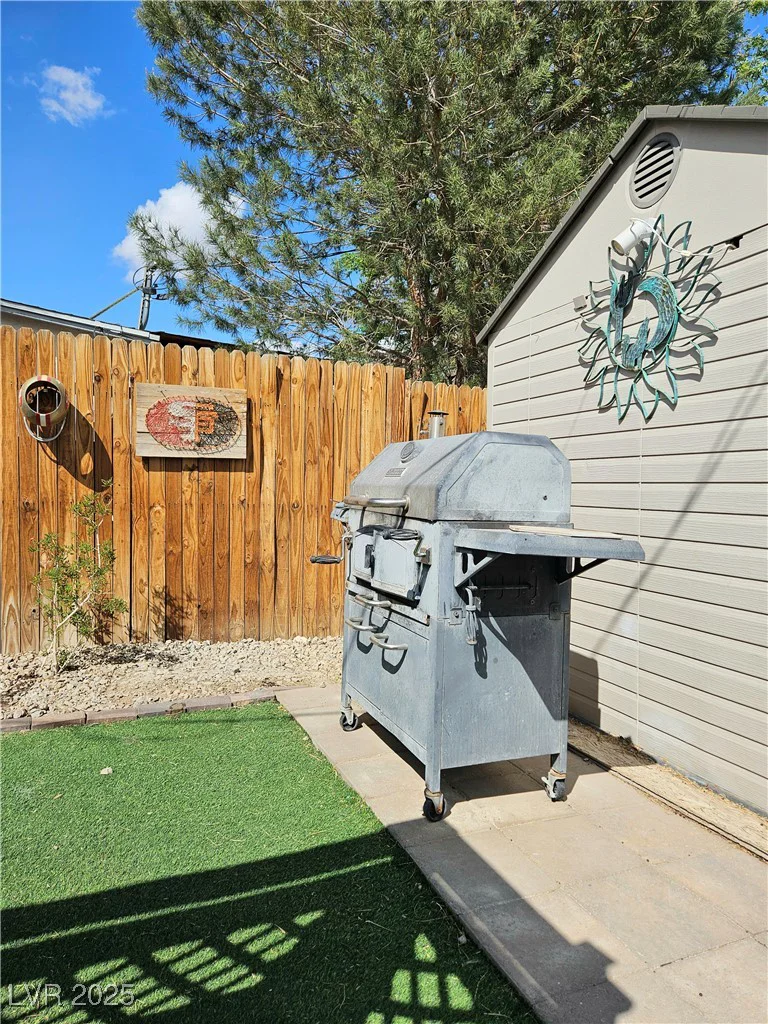 424 16th, Las Vegas, NV 89101