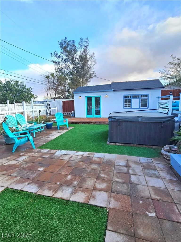 424 16th, Las Vegas, NV 89101