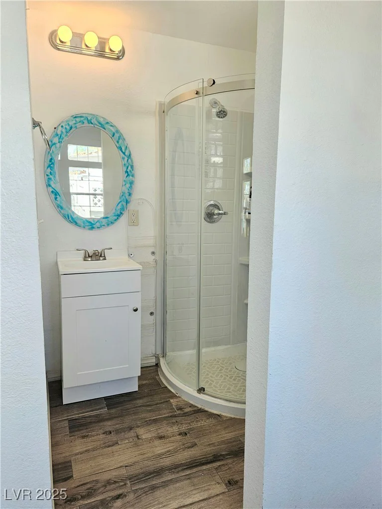 424 16th, Las Vegas, NV 89101