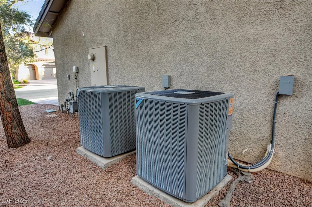4156 Balmoral Castle, Las Vegas, NV 89141