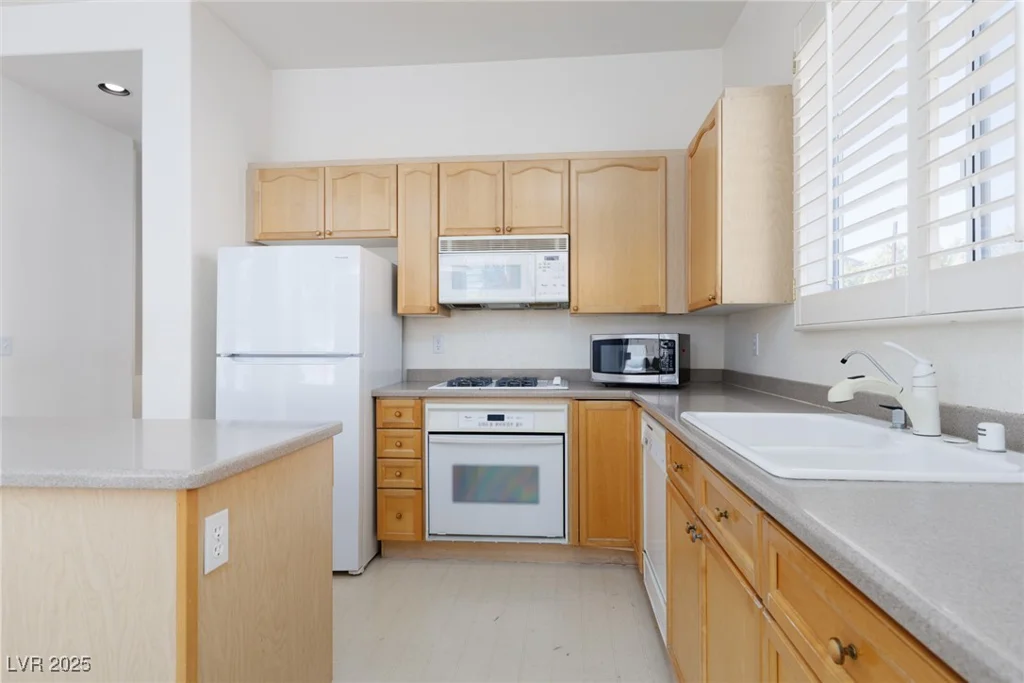 8516 Montago Valley, Las Vegas, NV 89117