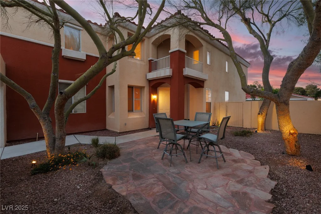 8516 Montago Valley, Las Vegas, NV 89117