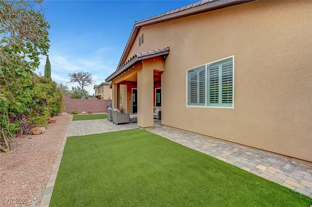 10293 Koala Forest, Las Vegas, NV 89178