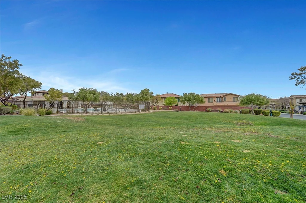 10293 Koala Forest, Las Vegas, NV 89178
