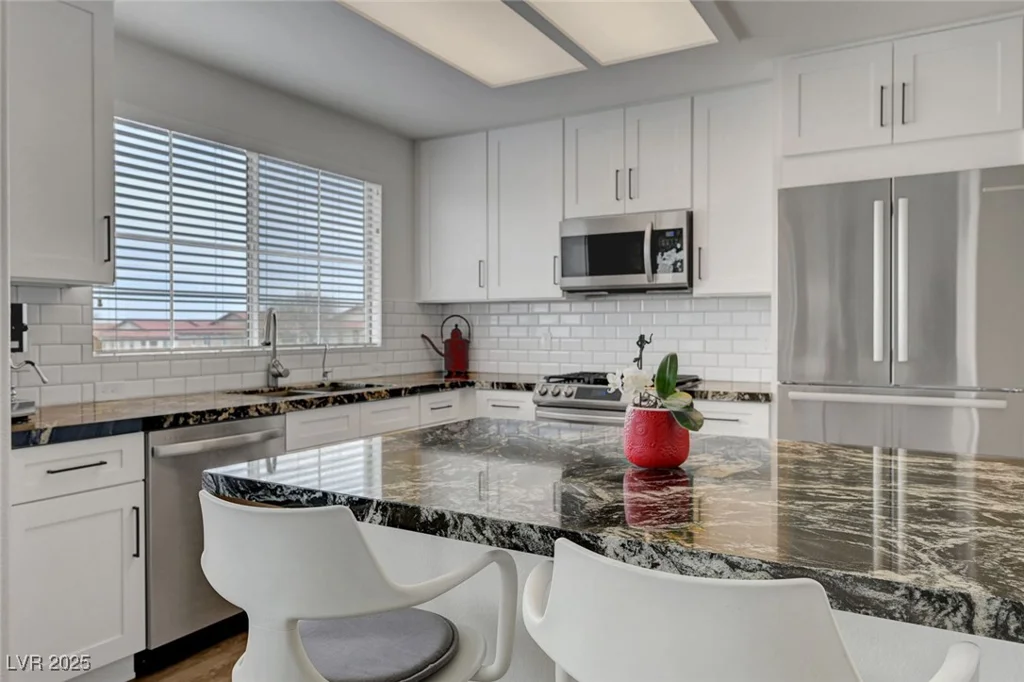 830 Carnegie, Henderson, NV 89052