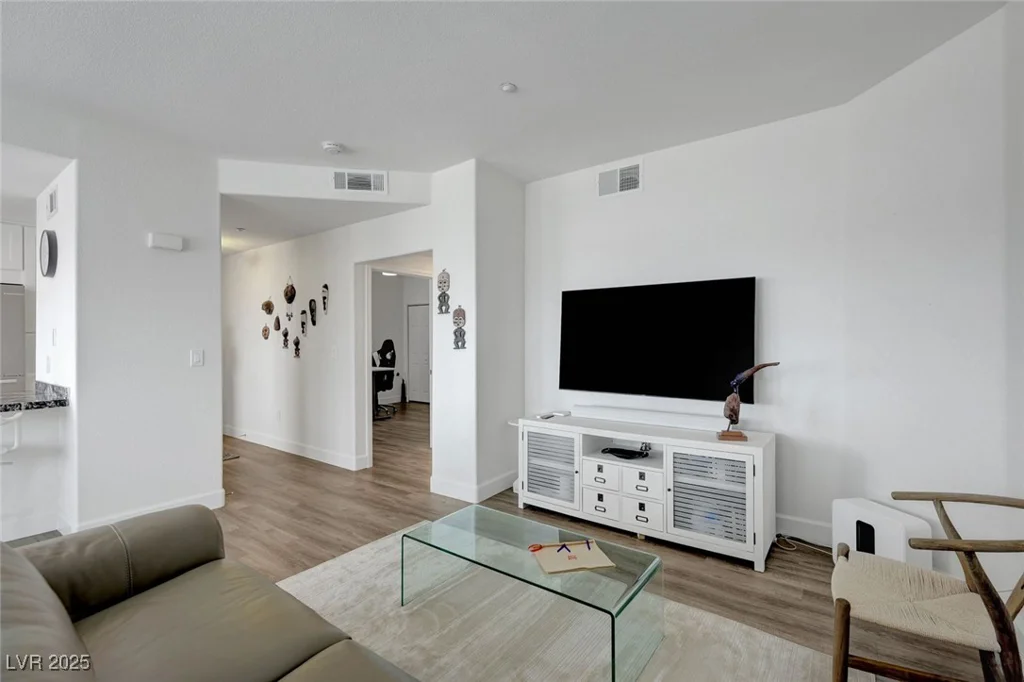 830 Carnegie, Henderson, NV 89052
