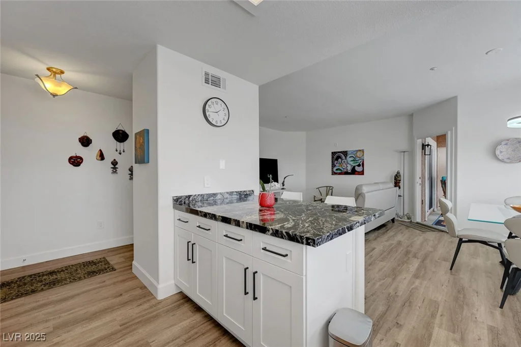 830 Carnegie, Henderson, NV 89052
