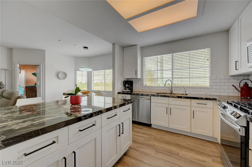 830 Carnegie, Henderson, NV 89052