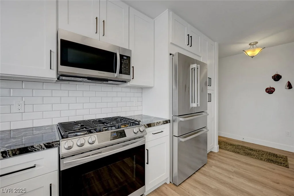 830 Carnegie, Henderson, NV 89052