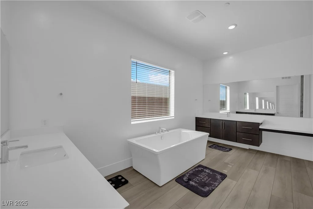 11911 Sandstone Arch, Las Vegas, NV 89138