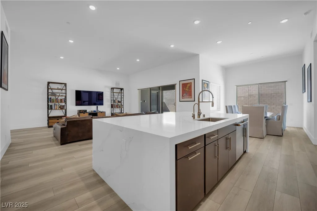 11911 Sandstone Arch, Las Vegas, NV 89138