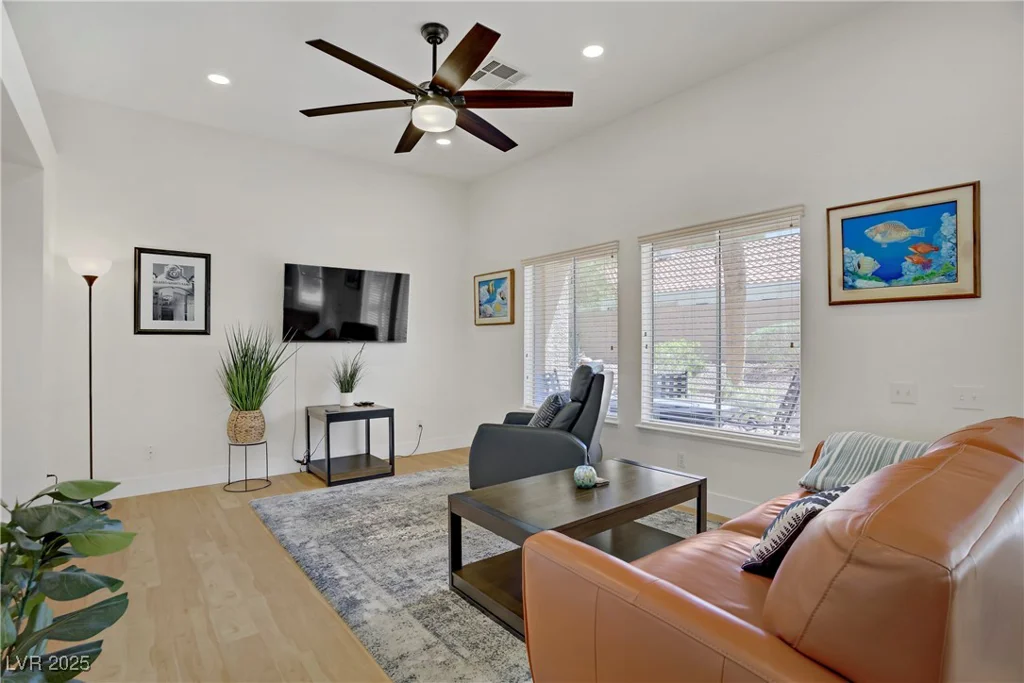 1736 Saddleback, Henderson, NV 89014
