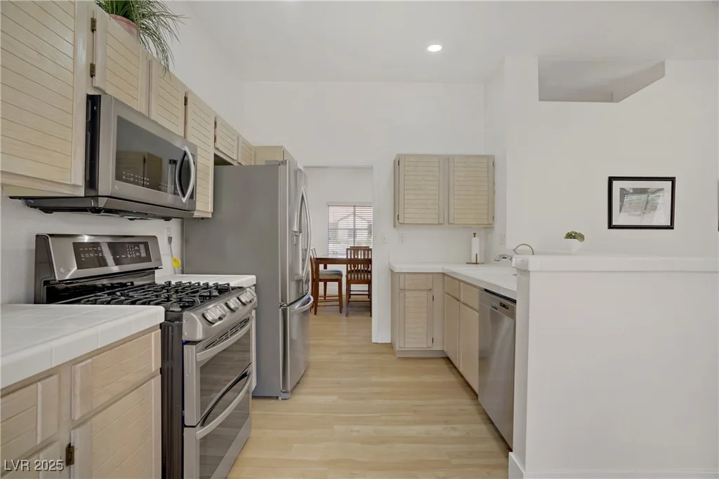 1736 Saddleback, Henderson, NV 89014