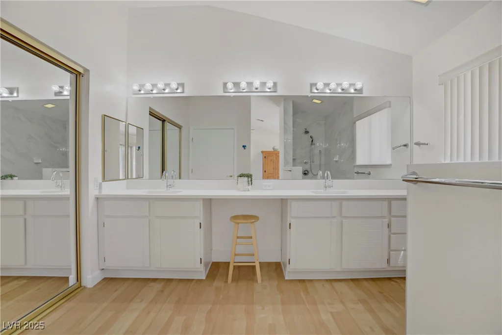 1736 Saddleback, Henderson, NV 89014