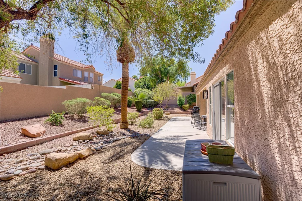 1736 Saddleback, Henderson, NV 89014
