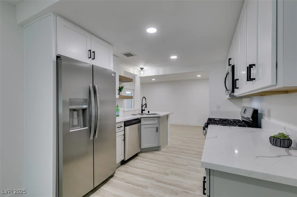 5608 Ridgeline, Las Vegas, NV 89107
