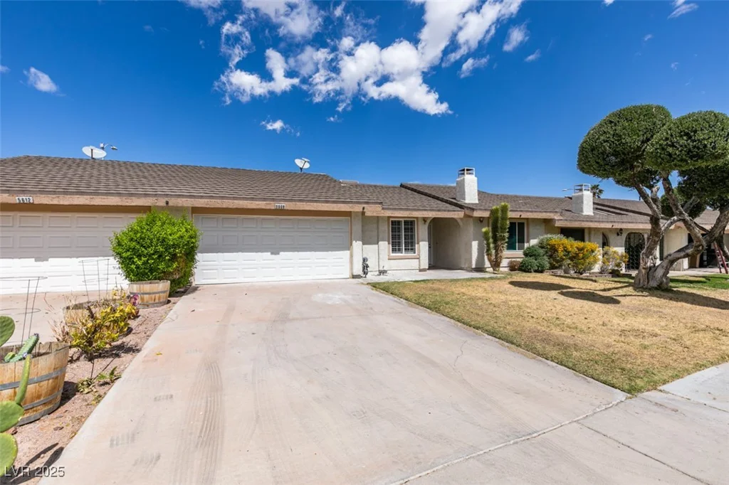 5608 Ridgeline, Las Vegas, NV 89107
