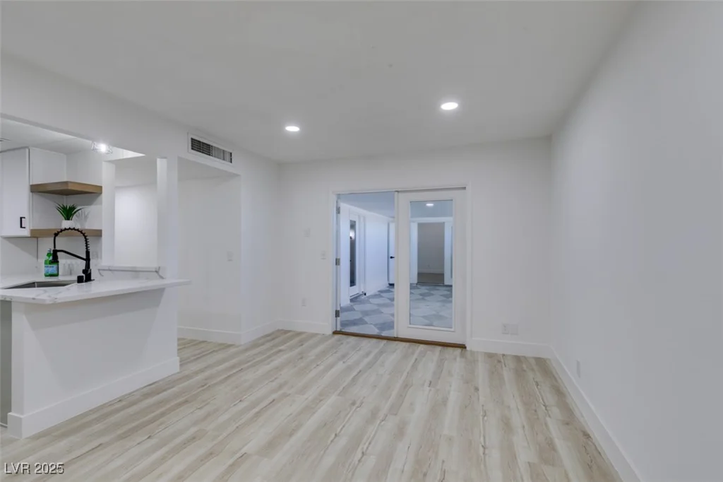 5608 Ridgeline, Las Vegas, NV 89107