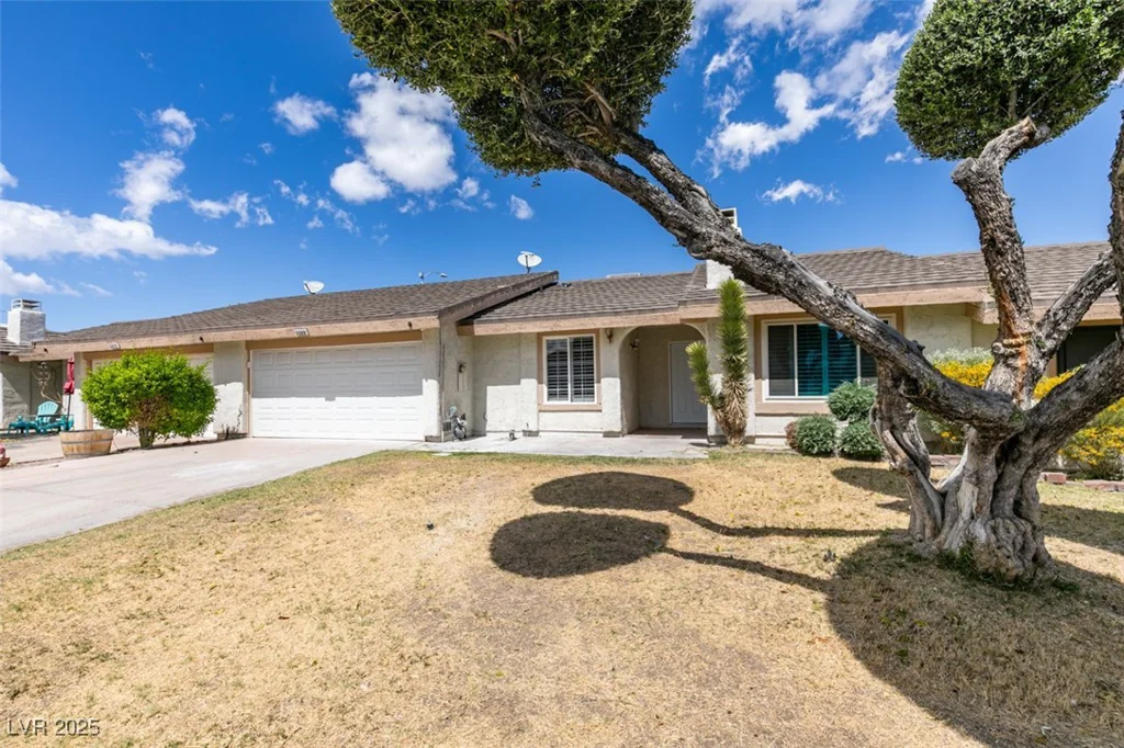 5608 Ridgeline, Las Vegas, NV 89107