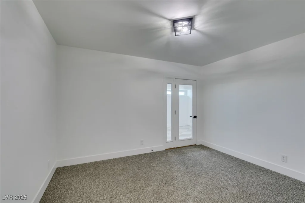 5608 Ridgeline, Las Vegas, NV 89107