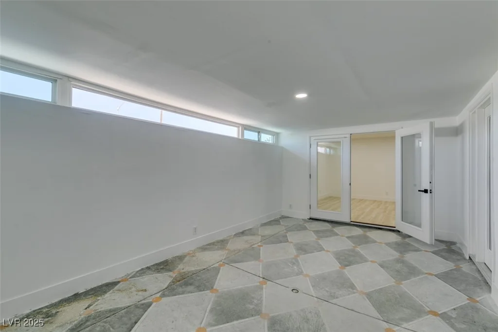 5608 Ridgeline, Las Vegas, NV 89107
