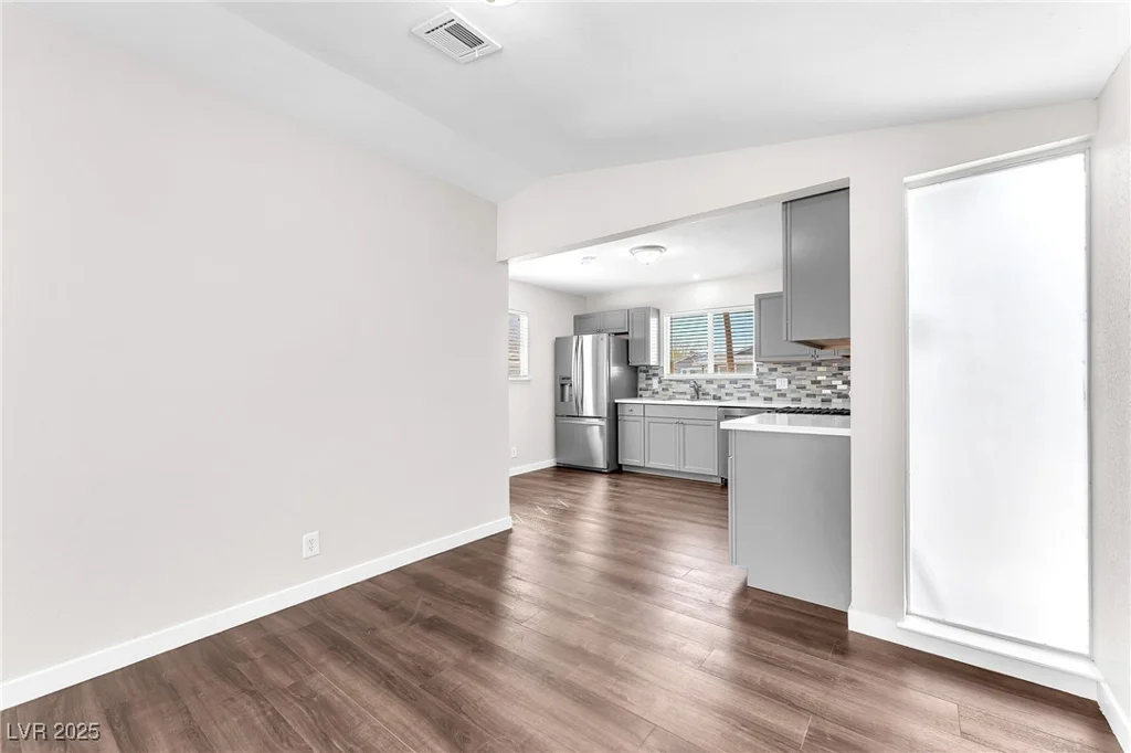 6770 Laronda, Las Vegas, NV 89156