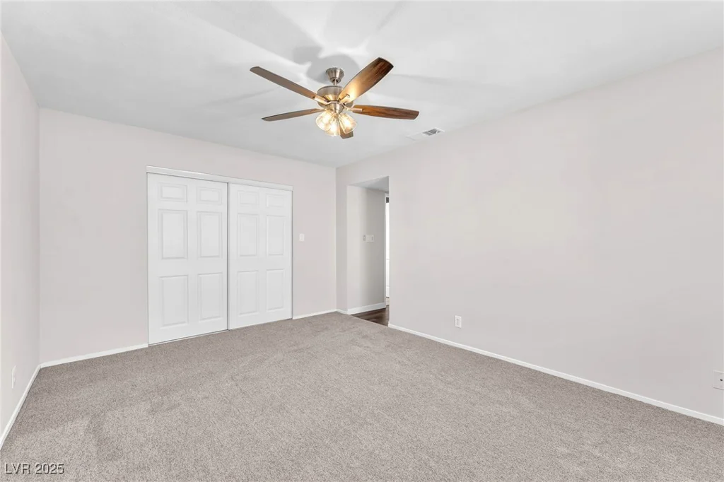 6770 Laronda, Las Vegas, NV 89156